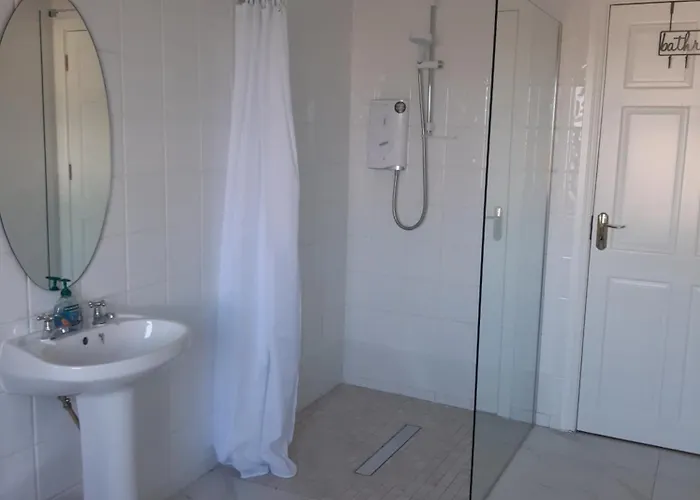 The Wild Atlantic Neurodiversity Autism Sanctuary Lägenhet